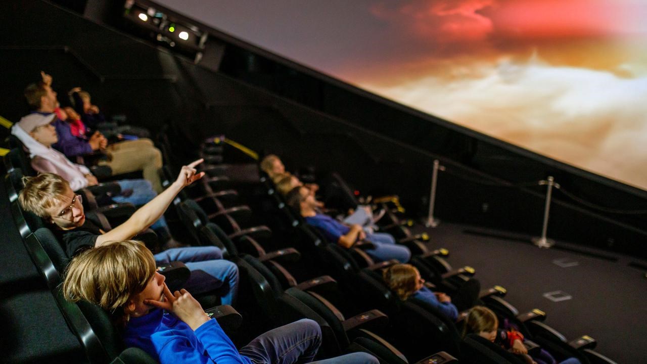 Planetarievisning i Wisdome Umeå