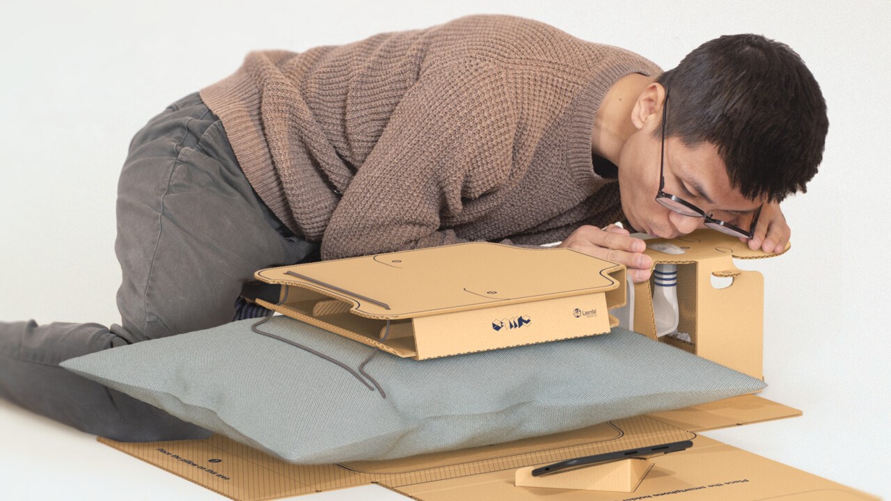 Bild p&aring; Shuai Lis projektarbete, ett sj&auml;lvinl&auml;rningskit f&ouml;r hj&auml;rtlungr&auml;ddning