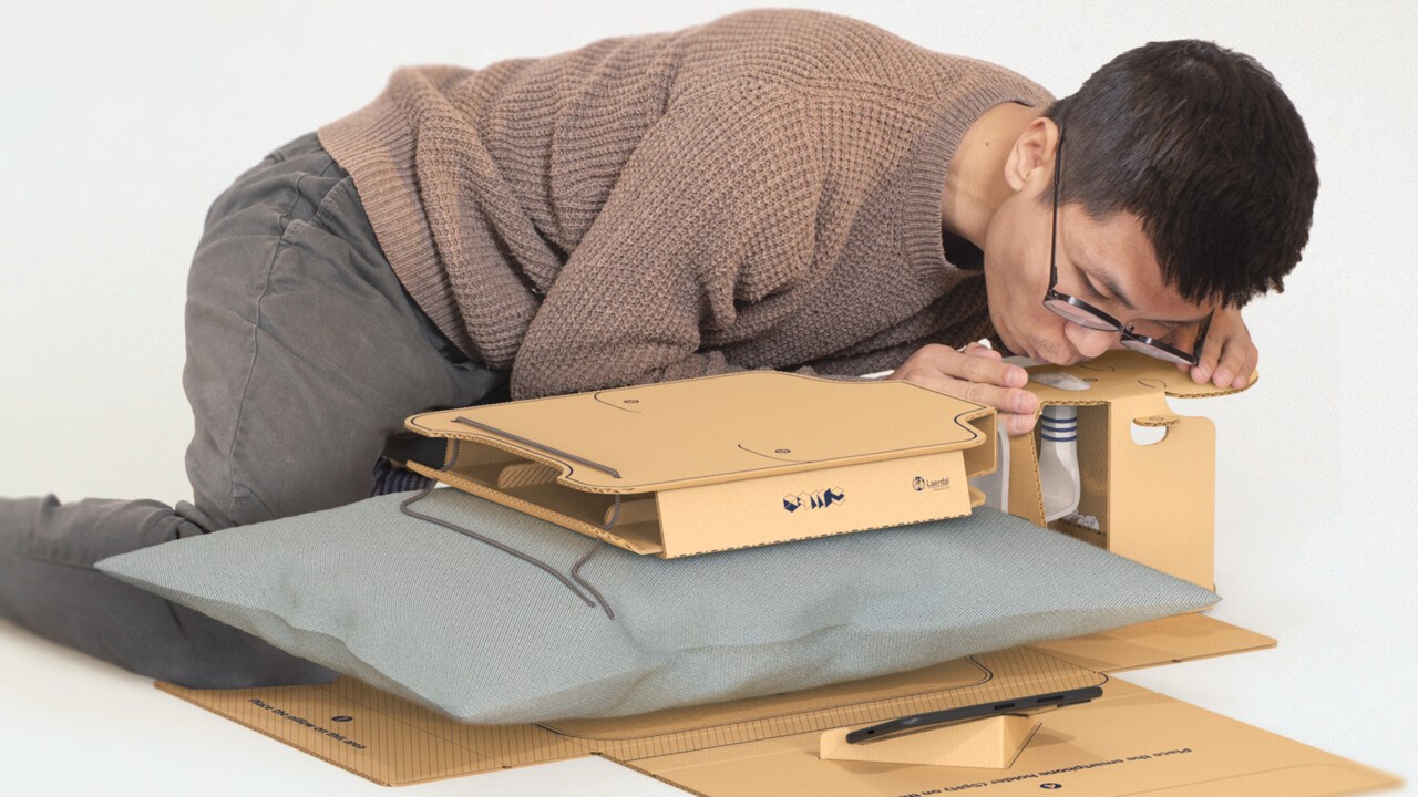 Bild p&aring; Shuai Lis projektarbete, ett sj&auml;lvinl&auml;rningskit f&ouml;r hj&auml;rtlungr&auml;ddning