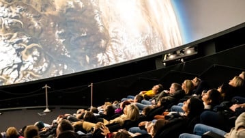 Filmvisning i Curiosums domteater